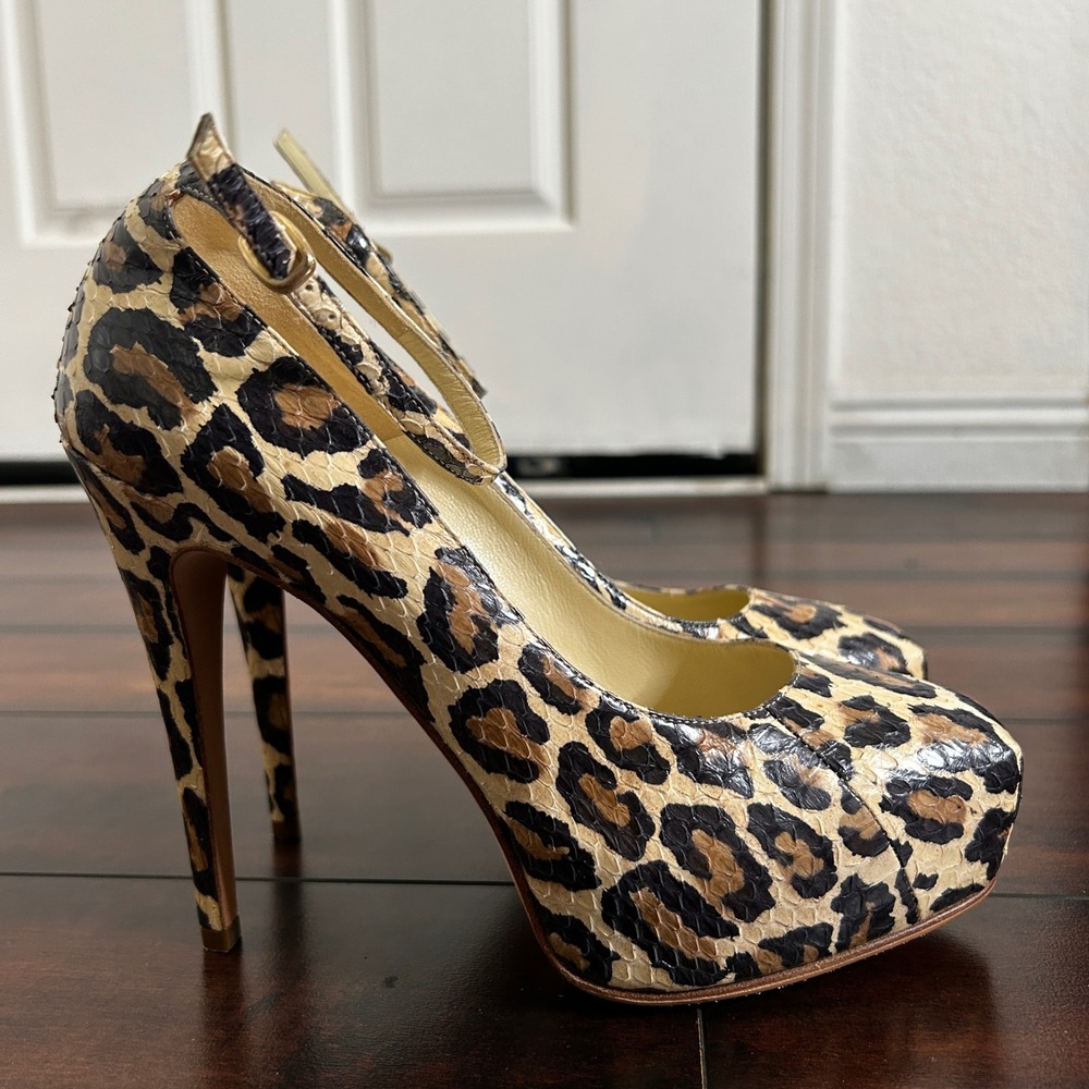 Brian Atwood Women Leopard Print Leather Platform Pumps 37 Brown Snakeskin Heels